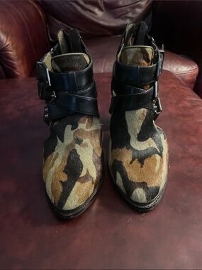 Gianni Bini Black and Brown Camouflage Ankle Boots